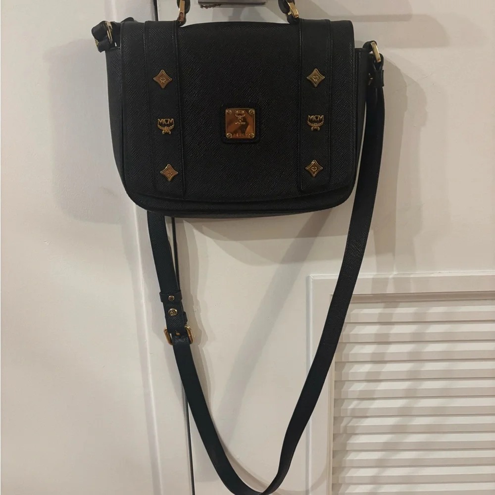 MCM wear satchel